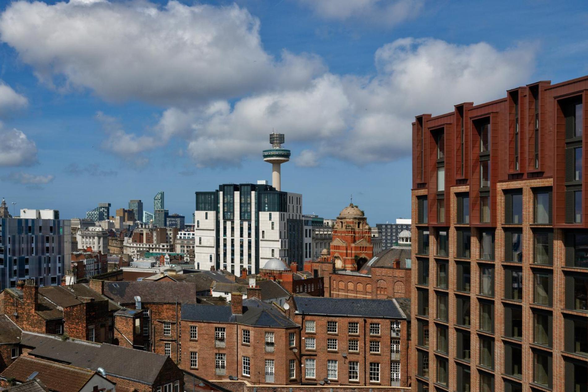 Sidemersey Livings- Convenient And Central 2-Bedroom Haven In L1 ليفربول المظهر الخارجي الصورة