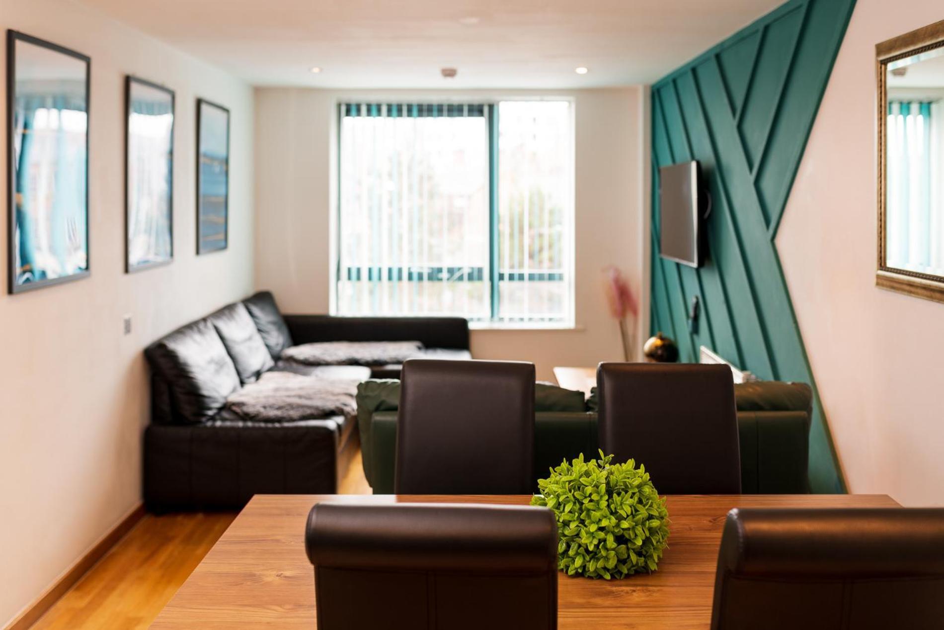 Sidemersey Livings- Convenient And Central 2-Bedroom Haven In L1 ليفربول المظهر الخارجي الصورة